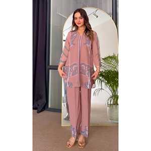 Conjunto de Top Rosa y Pantalones Palazzo de Diseñador PD-Aarohi para Mujer, Talla M, para Fiestas - Product Image 3