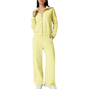 Ensemble de survêtement décontracté pour femme avec col en dentelle, veste à col montant et pantalon de jogging en mélange coton-polyester, touche féminine - Product Image 1