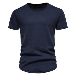 เสื้อยืดคอกลมแขนสั้นผู้ชายขายส่ง แฟชั่นไซส์ใหญ่ สีพื้น ระบายอากาศได้ดี เป็นมิตรกับสิ่งแวดล้อม ผ้าเจอร์ซีย์ 100% ผ้าฝ้าย รับสั่งทำ - Product Image 3