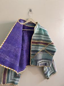 Chaqueta india tradicional bohemia hecha a mano con costuras Kantha, abrigo reversible - Product Image 5