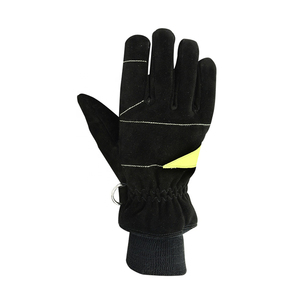 Gants de sauvetage robustes conçus pour les pompiers et les équipes d'intervention avec des couches résistantes à la chaleur et une structure de protection renforcée - Product Image 2