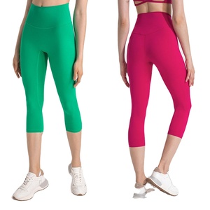 Medias de gimnasio de cintura alta de colores sólidos para mujer, 3/4 de longitud, tela de mantequilla, Control de barriga, sin costura frontal, levantamiento de glúteos, Capris de Yoga - Product Image 1