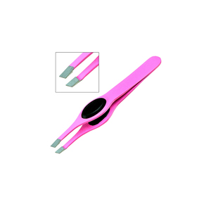 Pinzas para Cejas de Calidad Profesional con Punta Inclinada, Material de Acero Inoxidable y Acabado Dorado - Product Image 1
