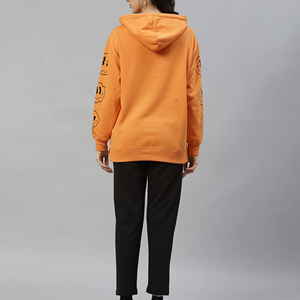 Nouvel ensemble de survêtement gris personnalisé pour femmes : sweat à capuche court et pantalon de jogging pour le sport - Product Image 3