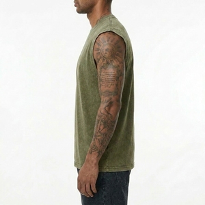 Débardeur vintage de haute qualité avec effet vieilli, personnalisable avec votre marque et étiquettes - Product Image 3