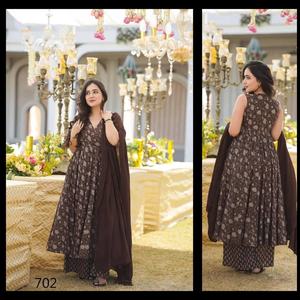 Nuevo diseñador 3 piezas Pure Maslin Digital impreso trabajo hermosa parte inferior superior y colección Dupatta para Salwar Kameez Kurti - Product Image 2