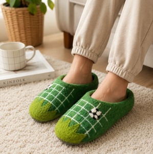 Wholesale Custom Handmade 100% New Zealand Wool Felt Rubber Outsole Eco-Friendly Indoor <b>Shoes</b> for Men & Women All Seasons - Product Image 1