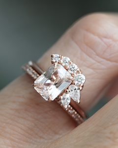 Anillo de compromiso, boda y aniversario para mujer con diamante de corte radiante color melocotón de 2.00 CT, chapado en oro y rodio, de lujo, certificado por IGI. - Product Image 4