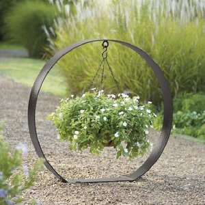 Pot suspendu minimaliste en laiton doré, design circulaire, finition dorée, support pour plantes d'intérieur, décoration végétale - Product Image 6