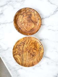 Platos hechos de madera de olivo - tallados a partir de una sola pieza - Product Image 6