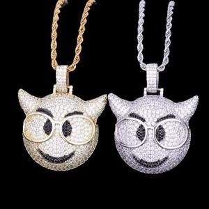 Pendentif Breloque Visage de Chat de Dessin Animé avec Lunettes, Pierre Moissanite, Argent 925 Plaqué Or Rose, Style Hiphop, Unisexe, Usage Quotidien - Product Image 1