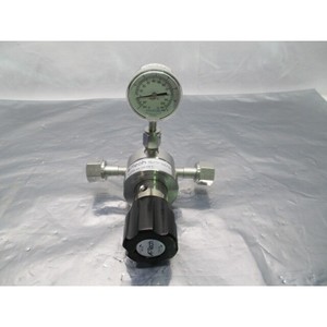 Régulateur de pression APTech AP1810S 3PW FV8 FV8 – Équipement et pièces semi-conductrices de renommée mondiale - Product Image 2