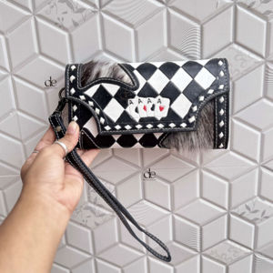 Cartera de Cuero Tallada a Mano con Diseño de Damasquera, Estuche para Teléfono, Cartera de Piel de Vacuno con Forro de Pelo, Cartera de Cuero Estilo Western Multiusos - Product Image 1