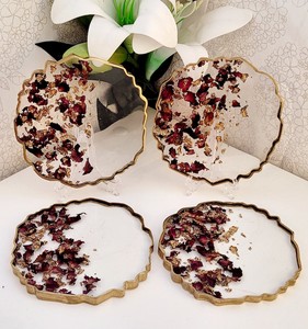 <b>Round</b> Stoneware Milky Coaster With Gold Leaf Design And Gold Edge 400 Mm Diameter Glam Style Non Slip <b>Mat</b> For Table By UO INDIA - Product Image 2