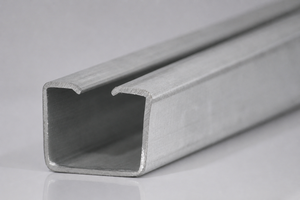 Perfil de Acero al Carbono en U de 60x40mm, Componente de Herraje para Puerta Corredera, Diseño Cilíndrico de Precisión, Duradero - Product Image 3