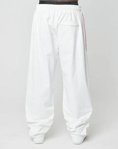 Custom Streetwear Loose Fit Windbreaker Pants Waterproof Lightweight Track Joggers Oversized White <b>Red</b> Sports <b>Trousers</b> For Men - Product Image 3