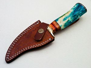 Couteau de chasse et de camping à lame fixe en acier Damas fait main, pointe tombante, manche en résine, vente en gros ODM - Product Image 4