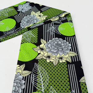 Accra Tissu africain imprimé à la cire et coton Ankara pour vêtements traditionnels Accessoires uniques à la mode et de haute qualité - Product Image 1