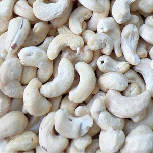 Vente en gros de noix de cajou biologiques, noix de cajou W180 W210 W240 Santigo, prix raisonnable - Product Image 1