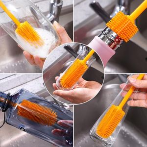 Spazzola in Silicone con Manico Lungo per Pulire Contenitori a Collo Stretto, Bottiglie d'Acqua, Articoli Sportivi e Altri Oggetti - Product Image 4