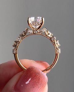 Anillo de Compromiso con Diamante Cultivado en Laboratorio Radiante, Anillo de Boda de 2.90 Quilates, Oro Amarillo de 14k, Joyería para Regalo de Fiesta - Product Image 2