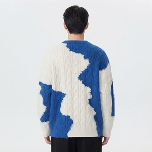 Cardigan en tricot à col rond personnalisé pour femmes, avec logo brodé du blason de la sororité, cinq perles, en laine acrylique douce, col rond - Product Image 4