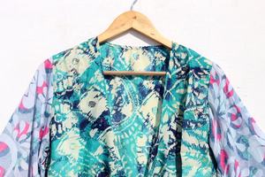 Nuevo Top envolvente de seda estampado para ropa de verano mangas acampanadas Crop Top túnica vestido para mujer con cuello en V mangas largas acampanadas Crop Top - Product Image 5