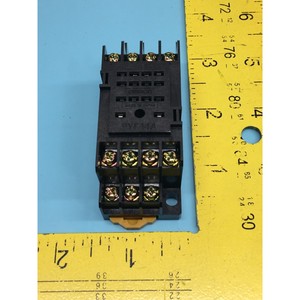 Lote de 8 Sockets para Relé Omron PYF14A de 14 Pines - Equipo y Piezas de Semiconductores de Confianza de Global Legacy Semiconductor - Product Image 3