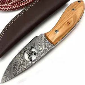 Dao Mổ Damascus Bằng Thép Giả Thủ Công Thiết Kế Độc Đáo Dao Đi Săn Cắt Bỏ Hình Hươu Cán Gỗ Ô Liu Kèm Vỏ Bọc Da