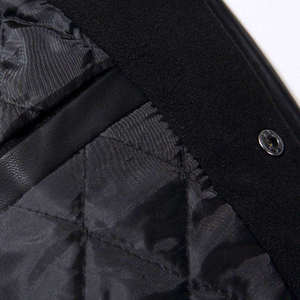 แจ็คเก็ตเบสบอลดีไซน์ล่าสุดสำหรับผู้ชาย แจ็คเก็ตวาร์ซิตี้แบบกลับด้านได้ สวมใส่ได้ในวิทยาลัย  รับสกรีนโลโก้ แจ็คเก็ตลำลองสไตล์สตรีทแวร์ - Product Image 4