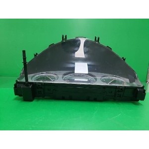 ชุดหน้าปัดเรือนไมล์มือสองสำหรับรถยนต์ C-class รุ่น A2045402748 - Product Image 2