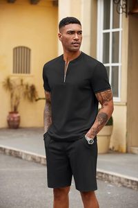 Conjunto de dos piezas de verano para hombre, informal, negro, de secado rápido, tejido, con camiseta de manga corta y pantalones cortos, de color sólido, transpirable, para deporte. - Product Image 4