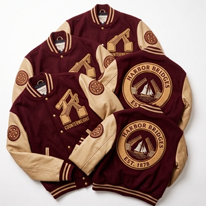 Chaqueta Varsity Personalizada OEM, Cuerpo de Lana, Mangas de Cuero, Bordado de Libro Dorado, Parche Termoadhesivo, Abrigo Verde - Product Image 6