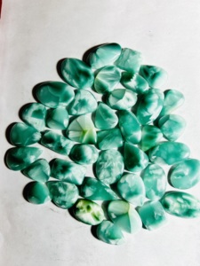 พลอยเฮมิมอร์ไฟต์สีน้ำเงินธรรมชาติ 100% แบบคาโบชอง รูปทรงหลวม ขัดเรียบ หินหายาก สำหรับทำเครื่องประดับ ขายส่งจำนวนมาก - Product Image 4