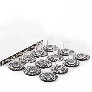 Juego de posavasos y portavasos con incrustaciones de nácar. Hecho en Vietnam. Venta al por mayor disponible directamente de fábrica. - Product Image 1