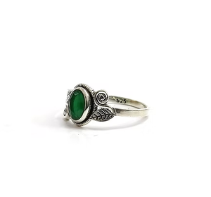 Natural <b>Emerald</b> Gemstone <b>Ring</b> Oval Cut with Vintage 925 Sterling <b>Silver</b> Style Everyday Wear Unisex Jewellery - Product Image 2