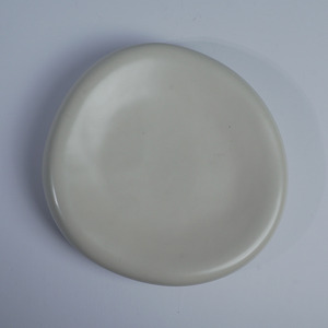 Assiette de service en céramique émaillée abstraite de 19,5 cm, durable, écologique, compatible lave-vaisselle, pour restaurant, hôtel, vaisselle japonaise - Product Image 1