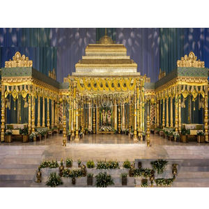 Mandap de Boda Profesional Moderno Dorado del Sur de la India, Diseño Ligero de Fibra de Vidrio para Bodas Tamilas Hindúes - Product Image 1