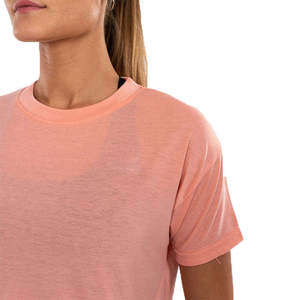 T-shirt court pour femme de qualité supérieure, à manches courtes, col rond, style décontracté, coupe ajustée, couleur unie, respirant, style été - Product Image 3