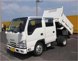 Slightly <b>Used</b> in Good Condition 2018 I S U Z U ELF TRUCK Taut Liner 8 <b>Pallet</b> Body Leather Seats - Product Image 1