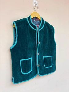 Handmade Suzani Velvet Sleeveless Vest Floral Pattern Single Button Closure Vintage Style <b>Women's</b> Outerwear Rajasthan - Product Image 2