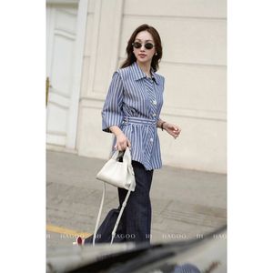 Camisa a Rayas Tejida para Mujer A8133, Blusa Ligera de Manga Corta con Mezcla de Lino - Product Image 1
