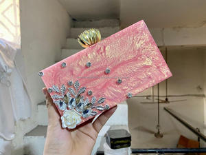 Pochette en résine pour femmes Pochette en résine unique et à la mode pour femmes - Product Image 5