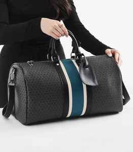 Sac à dos de trekking vintage pliable en cuir véritable, imperméable, avec fermeture éclair, écologique, unisexe - Product Image 4