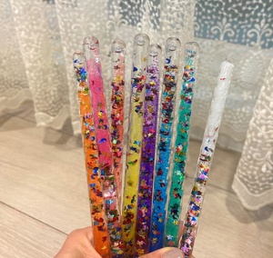 Baguette liquide scintillante en spirale multicolore de 16 cm, jouet éducatif pour les deux sexes, âges 3-99 - Product Image 2