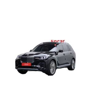 BMW X7 XDrive 40d Design Pure Excellence 7 places Diesel Automatique SUV avec volant à gauche 105 154 km 2024/5 - Product Image 1