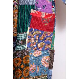 Kimono de algodón para mujer, estilo patchwork, con diseño floral estampado a mano, diseñado para un descanso cómodo, para estar en casa y para uso diario. - Product Image 2