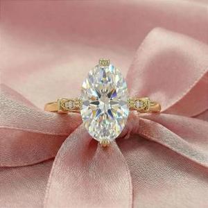 Anillo de Compromiso con Diamante de Corte Ovalado en Oro Amarillo, Anillo Solitario de Inspiración Vintage, Anillo de Novia, Joyería Fina con Diamantes, Boda de Lujo - Product Image 1