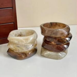 Brazalete de Resina Acrílica Transparente, Cristalino, con Logotipo Personalizado, Brazalete de Resina Gruesa - Product Image 1