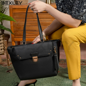 Service OEM ODM avec fermeture à rabat métallique, détail pompon, bandoulière amovible, sac à main en cuir tressé à prix raisonnable - Product Image 4